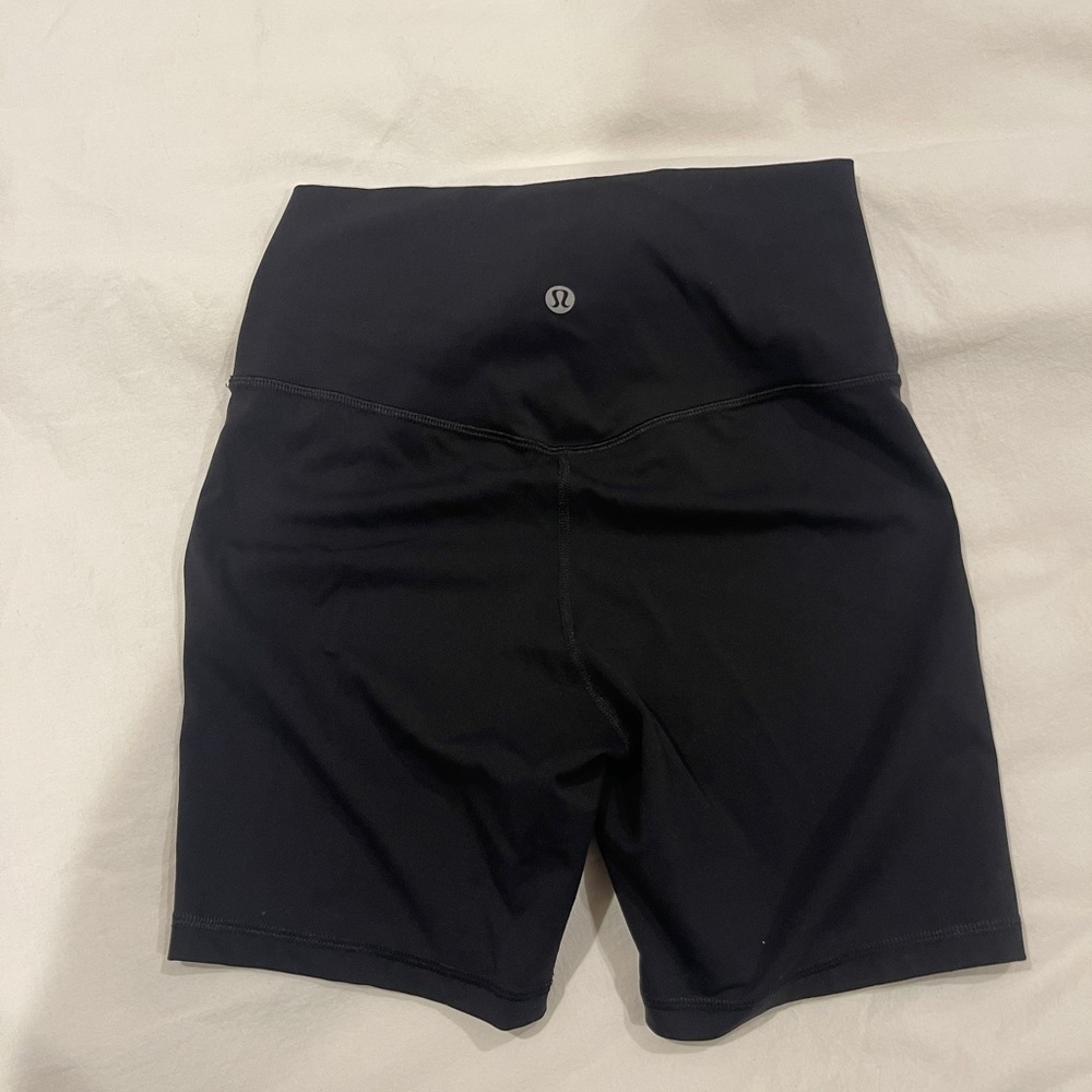 LULU LEMON SHORTS